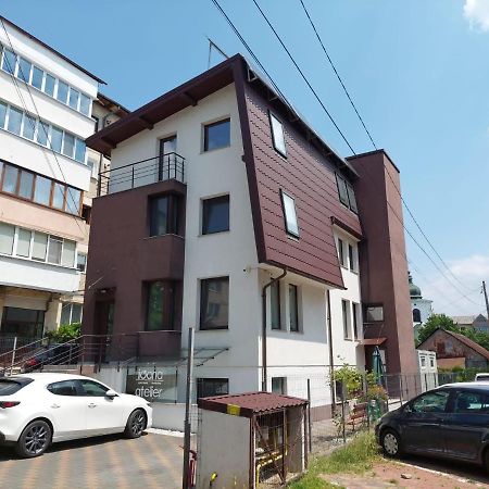 Lovely Apartment Ioana Търгу Нямц Екстериор снимка
