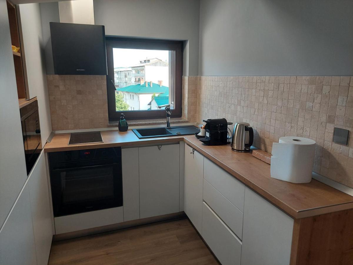 Lovely Apartment Ioana Търгу Нямц Екстериор снимка